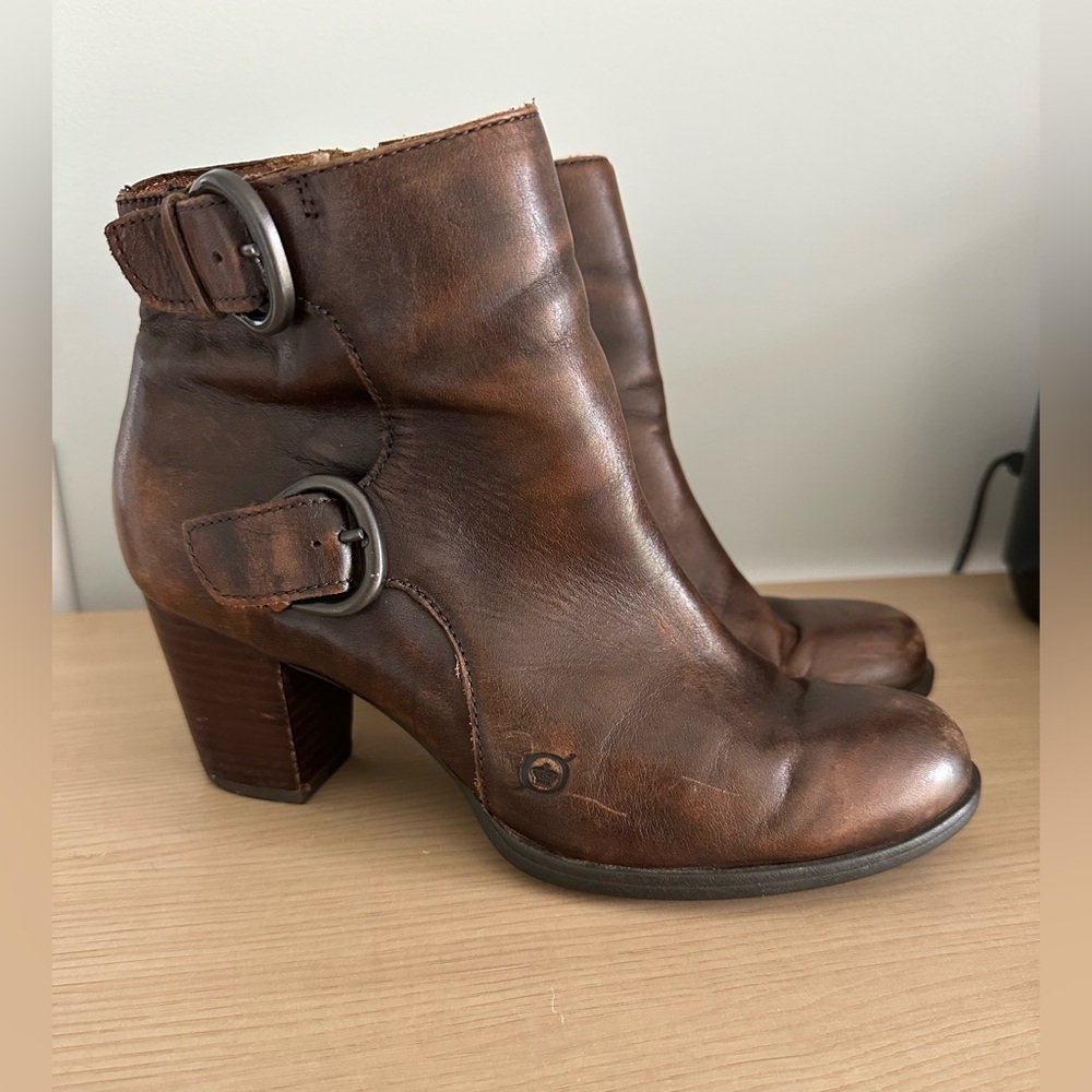Born Brown Leather Ondine Double Buckle Ankle Booties, size 8